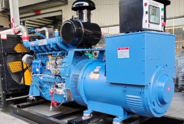 珀金斯发电机的核心构造与特性